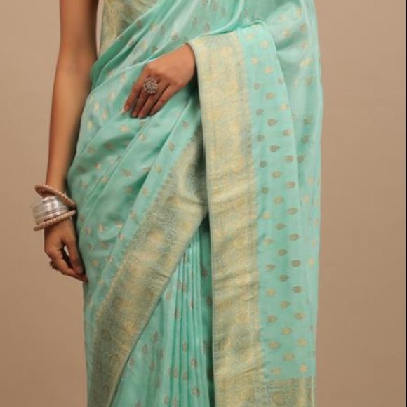 Sky Blue Saree In Dola Silk With Woven Leaf Buttis And Moroccan Weave On Pallu - Picture 2 of 6